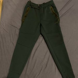 American eagle active joggers
